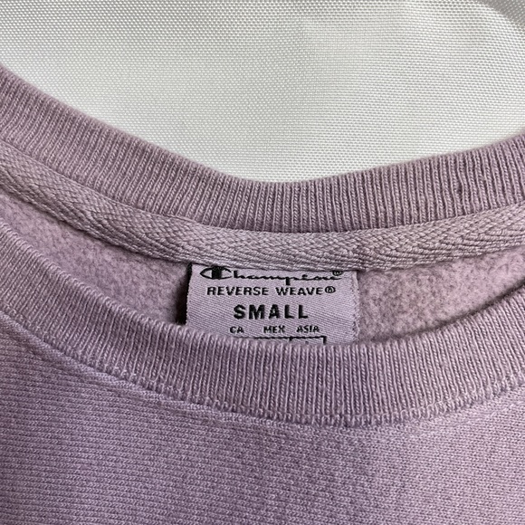 NWOT Purple Lavender Champion Reverse Weave Crewneck Sweatshirt Size Small - Picture 2 of 4